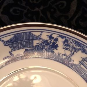 Set of 12 pieces / Fine Bone China